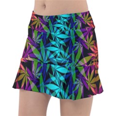 420 Ganja Pattern, Weed Leafs, Marihujana In Colors Tennis Skorts