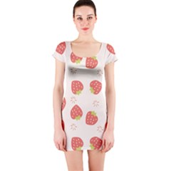 Strawberries-pattern-design Short Sleeve Bodycon Dress by Vaneshart