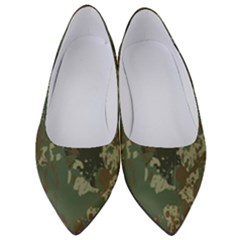 Camouflage-splatters-background Women s Low Heels by Vaneshart