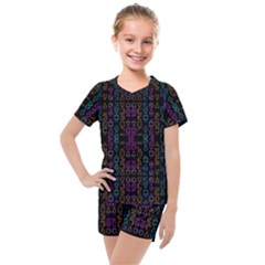 Neon Geometric Seamless Pattern Kids  Mesh Tee And Shorts Set