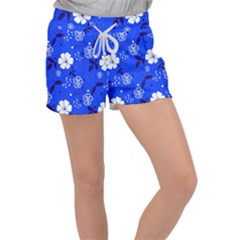 Blooming Seamless Pattern Blue Colors Velour Lounge Shorts by BangZart