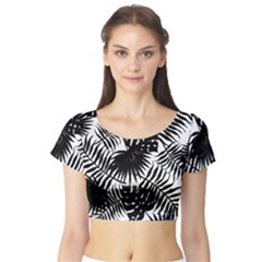 Black And White Tropical Leafs Pattern, Vector Image Short Sleeve Crop Top by Casemiro