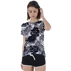 Black And White Tropical Leafs Pattern, Vector Image Short Sleeve Foldover Tee