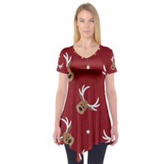 Cute Reindeer Head With Star Red Background Short Sleeve Tunic  by BangZart