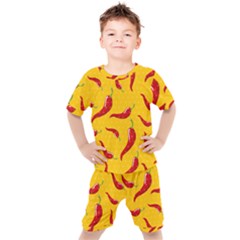 Chili Vegetable Pattern Background Kids  Tee And Shorts Set by BangZart