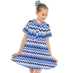 Zigzag Pattern Seamless Zig Zag Background Color Kids  Short Sleeve Shirt Dress by BangZart