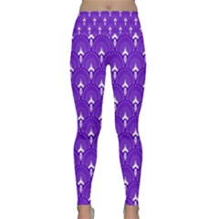 White And Purple Art-deco Pattern Lightweight Velour Classic Yoga Leggings