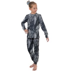 Black And White Rocky Texture Pattern Kids  Long Sleeve Set  by dflcprintsclothing