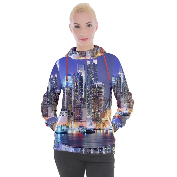 New-York CityScape  Women s Hooded Pullover