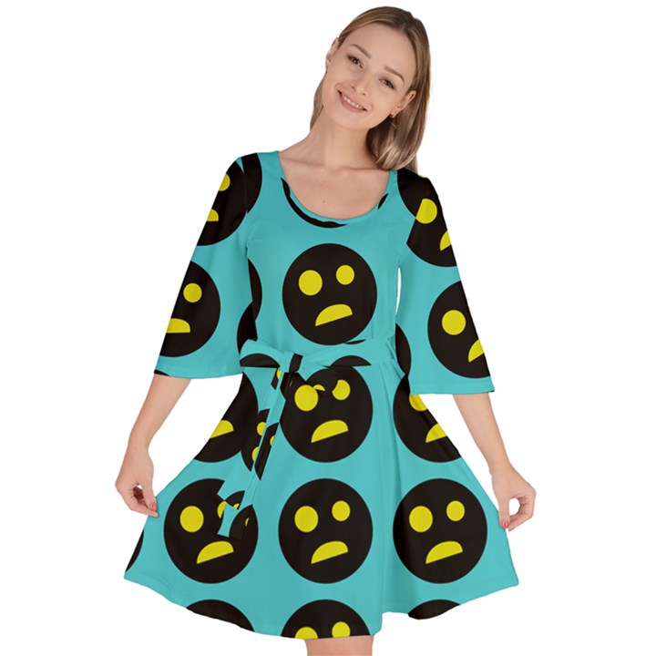 005 - Ugly Smiley With Horror Face - Scary Smiley Velour Kimono Dress