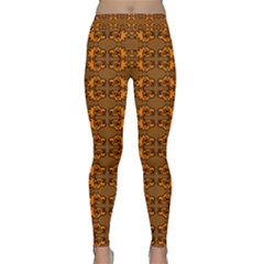 Inka Cultur Animal - Animals And Occult Religion Classic Yoga Leggings by DinzDas