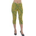 Abstract Flowers And Circle Lightweight Velour Capri Leggings  View1