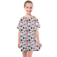 Adorable Seamless Cat Head Pattern01 Kids  One Piece Chiffon Dress by TastefulDesigns