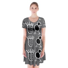 Njhb Vectorized Short Sleeve V-neck Flare Dress