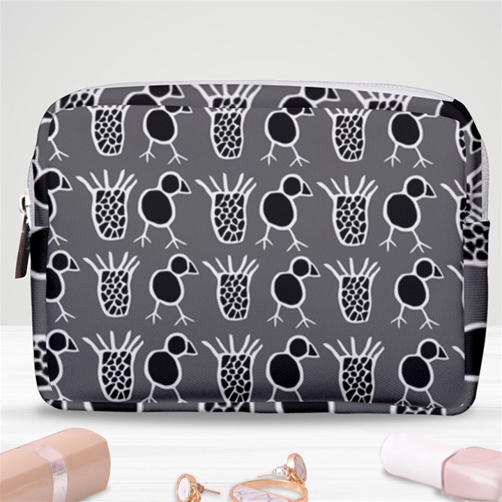 Njhb Vectorized Make Up Pouch (Medium)