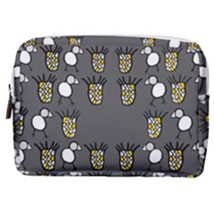 Cchpa Coloured Pineapple Make Up Pouch (medium) by CHPALTD