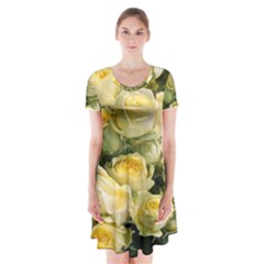 Yellow Roses Short Sleeve V-neck Flare Dress by Sparkle