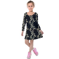 Dark Botanical Motif Pattern Kids  Long Sleeve Velvet Dress