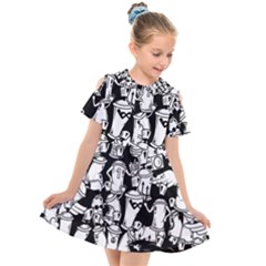 Graffiti Spray Can Characters Seamless Pattern Kids  Short Sleeve Shirt Dress by Amaryn4rt