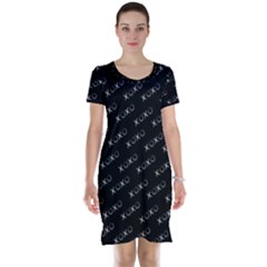 Xoxo Black And White Pattern, Kisses And Love Geometric Theme Short Sleeve Nightdress by Casemiro