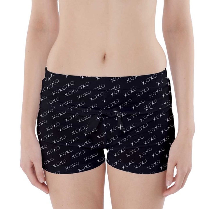 XOXO black and white pattern, kisses and love geometric theme Boyleg Bikini Wrap Bottoms