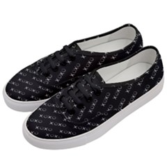 Xoxo Black And White Pattern, Kisses And Love Geometric Theme Women s Classic Low Top Sneakers by Casemiro