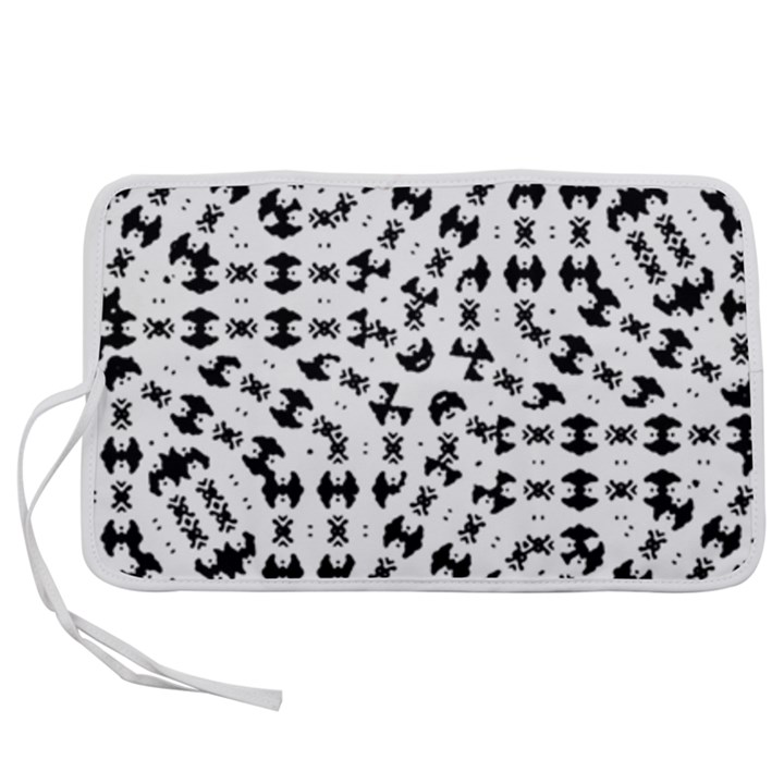 Black And White Ethnic Print Pen Storage Case (M)