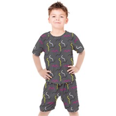 Gray Pattern Kids  Tee And Shorts Set by Saptagram