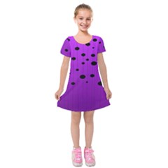 Two Tone Purple With Black Strings And Ovals, Dots  Geometric Pattern Kids  Short Sleeve Velvet Dress by Casemiro