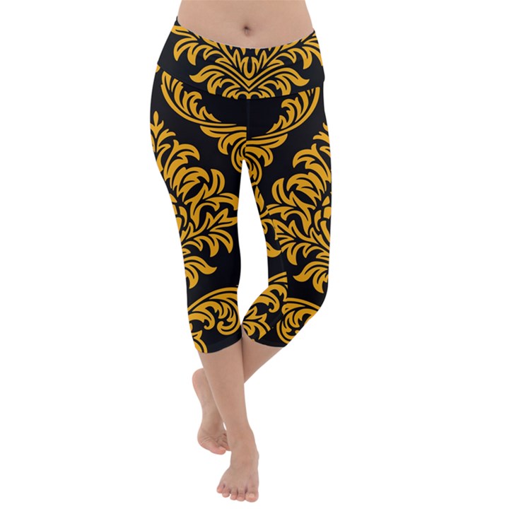 Finesse  Lightweight Velour Capri Yoga Leggings