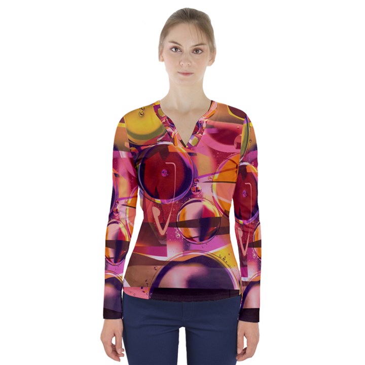 Fractured Colours V-Neck Long Sleeve Top