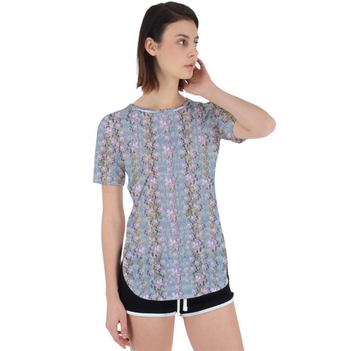 Summer Florals In The Sea Pond Decorative Perpetual Short Sleeve T-Shirt