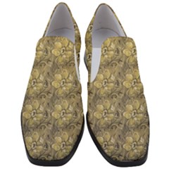 Retro Stlye Floral Decorative Print Pattern Women Slip On Heel Loafers