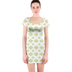 Bright Leaves Motif Print Pattern Design Short Sleeve Bodycon Dress