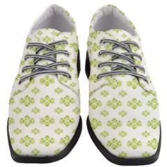 Bright Leaves Motif Print Pattern Design Women Heeled Oxford Shoes