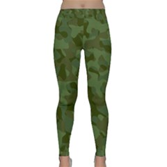 Green Army Camouflage Pattern Classic Yoga Leggings by SpinnyChairDesigns