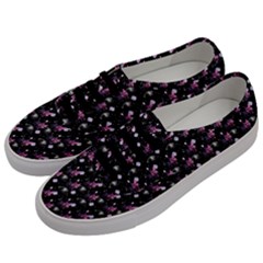 Galaxy Cats Men s Classic Low Top Sneakers by Sparkle