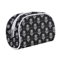 Grey Aliens Extraterrestrials Ufo Faces Makeup Case (small) by SpinnyChairDesigns