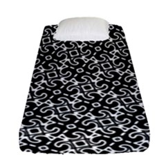 Black And White Decorative Design Pattern Fitted Sheet (single Size) by SpinnyChairDesigns