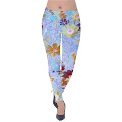 Cosmos Flowers Ligh Blue Velvet Leggings