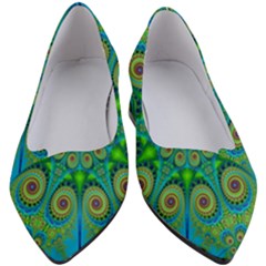 Peacock Mandala Kaleidoscope Arabesque Pattern Women s Block Heels  by SpinnyChairDesigns