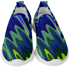 Blue Green Zig Zag Waves Pattern Kids  Slip On Sneakers by SpinnyChairDesigns