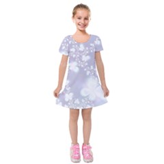 Pale Violet And White Floral Pattern Kids  Short Sleeve Velvet Dress by SpinnyChairDesigns