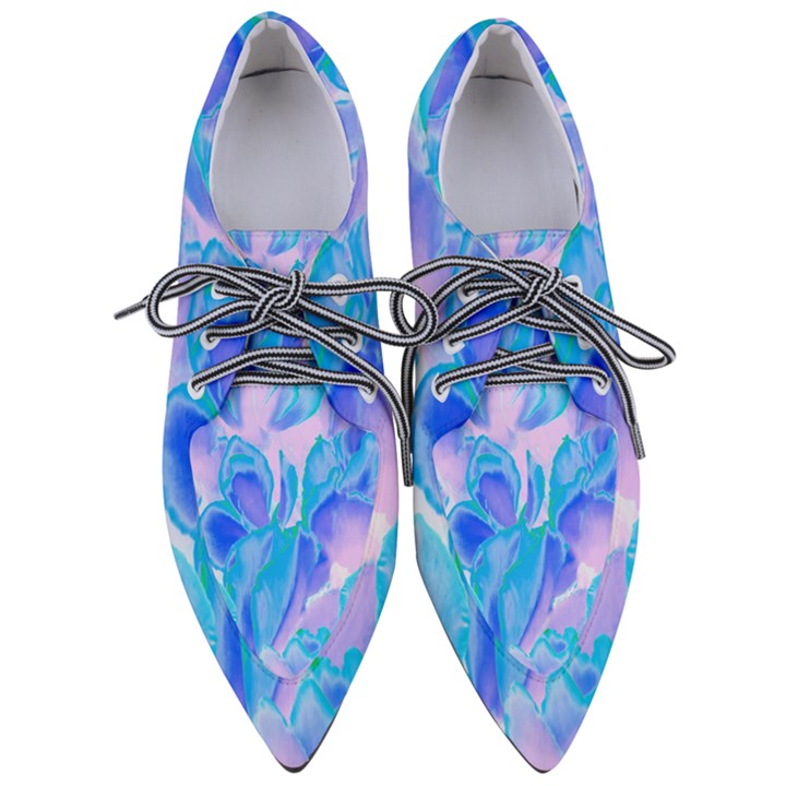 Ciclamen Flowers Blue Pointed Oxford Shoes