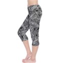 Comic Book Camouflage Capri Leggings  View3