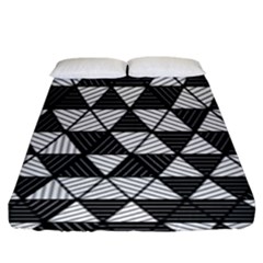 Black And White Triangles Pattern Fitted Sheet (king Size) by SpinnyChairDesigns