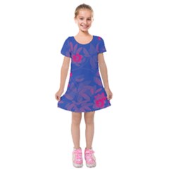 Bi Floral-pattern-background-1308 Kids  Short Sleeve Velvet Dress by VernenInk