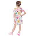 Tekstura-fon-tsvety-berries-flowers-pattern-seamless Kids  Short Sleeve Velvet Dress View2