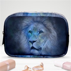 Astrology Zodiac Lion Make Up Pouch (small)