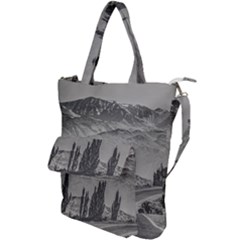 Deserted Landscape Highway, San Juan Province, Argentina Shoulder Tote Bag by dflcprintsclothing